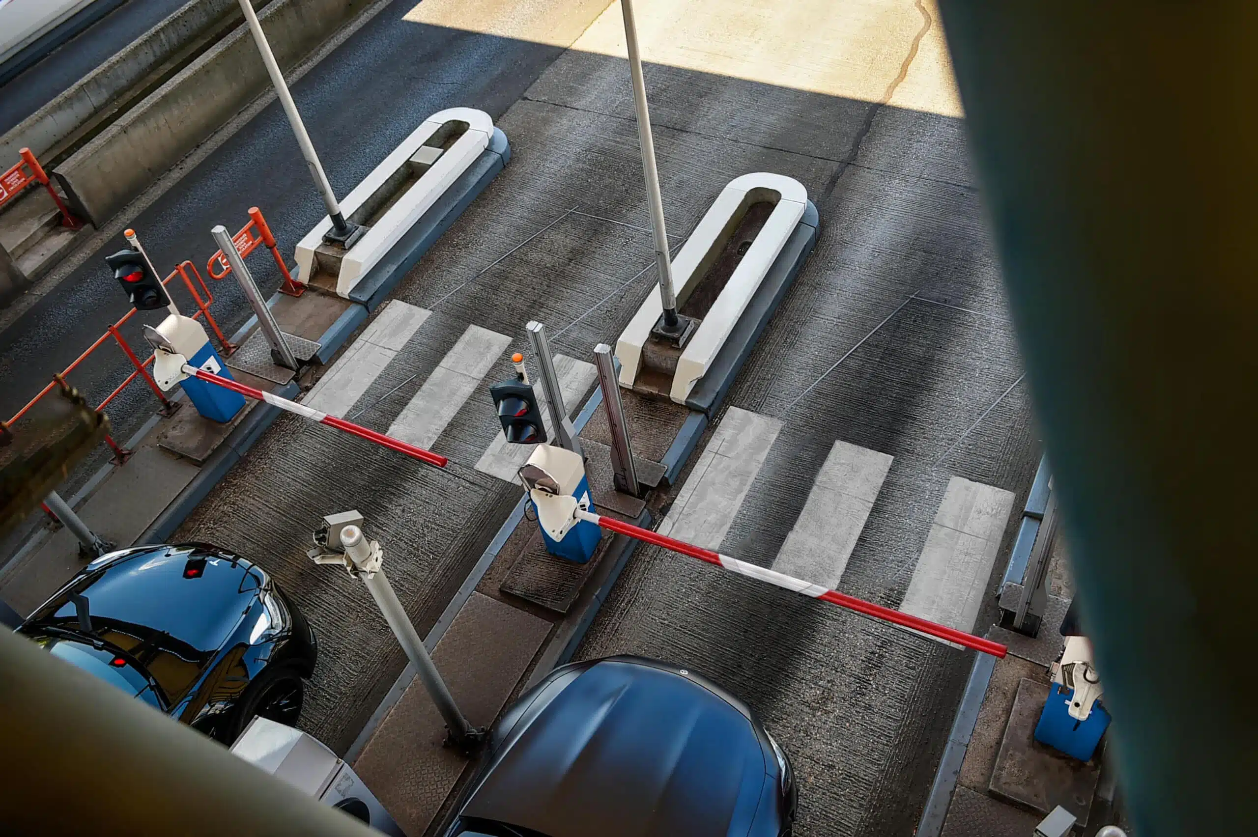 Barrières de péage autoroute : performance et fiabilité
